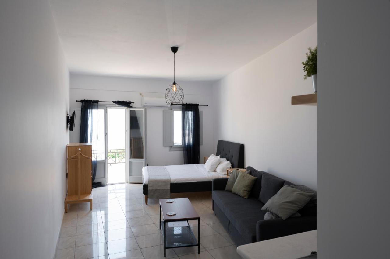 K & G Central Apartments Fira エクステリア 写真