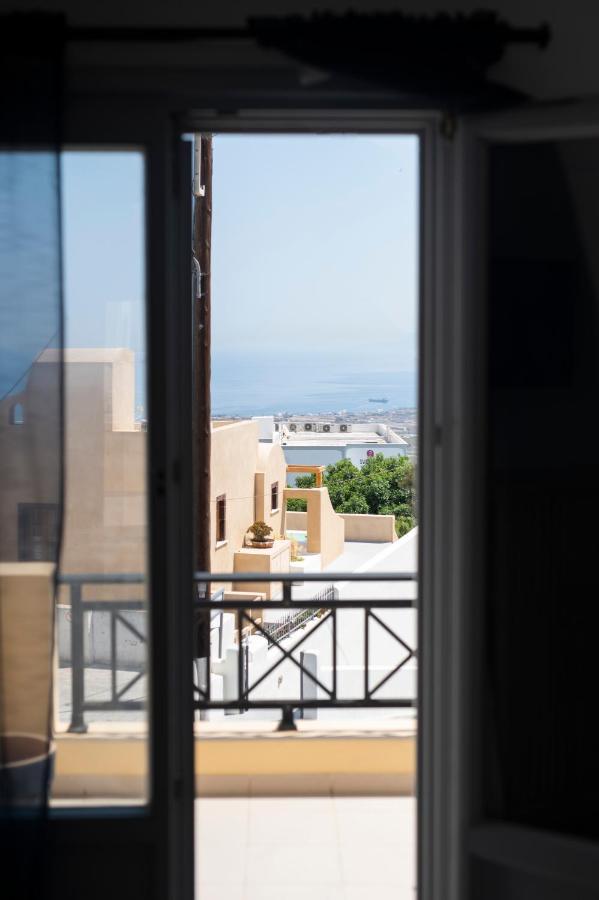 K & G Central Apartments Fira エクステリア 写真