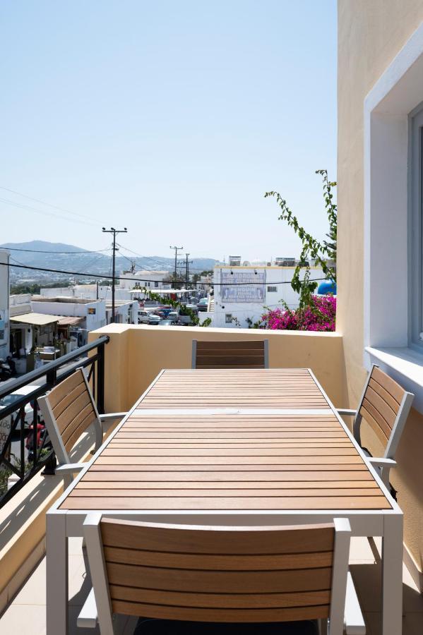 K & G Central Apartments Fira エクステリア 写真