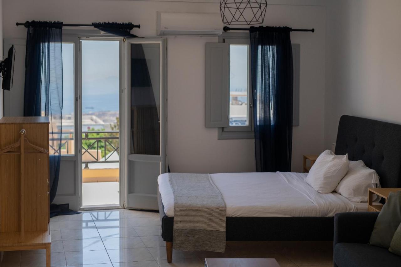 K & G Central Apartments Fira エクステリア 写真