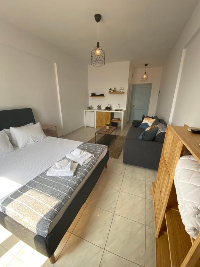 K & G Central Apartments Fira エクステリア 写真