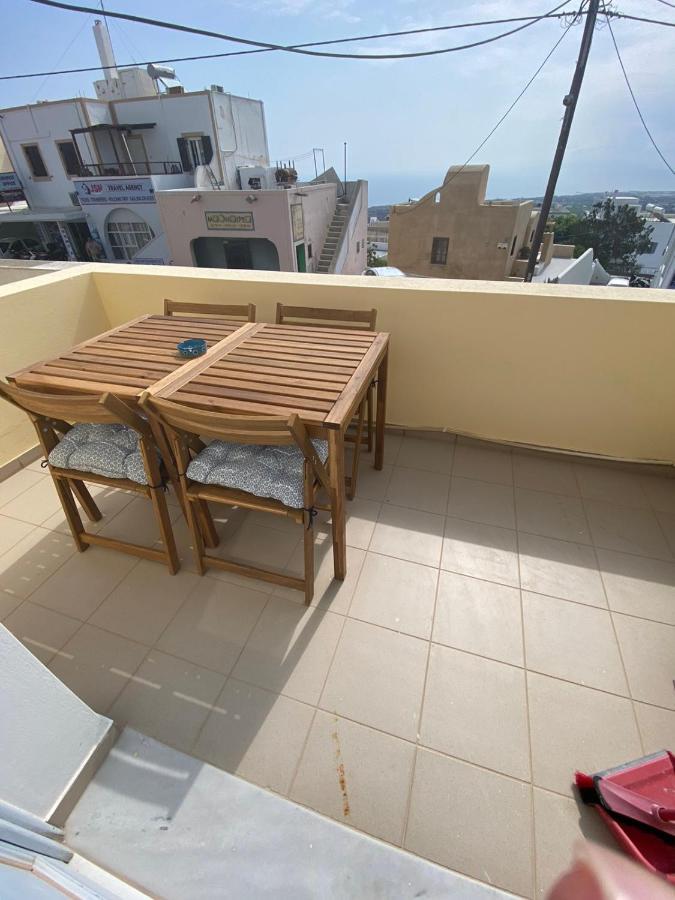 K & G Central Apartments Fira エクステリア 写真