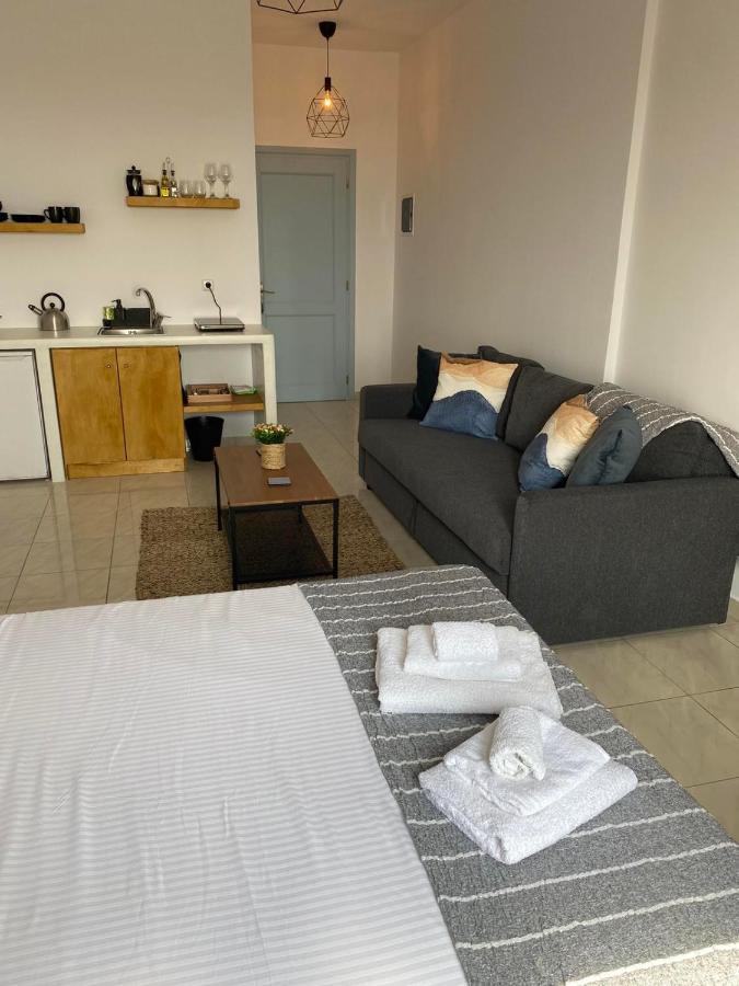 K & G Central Apartments Fira エクステリア 写真